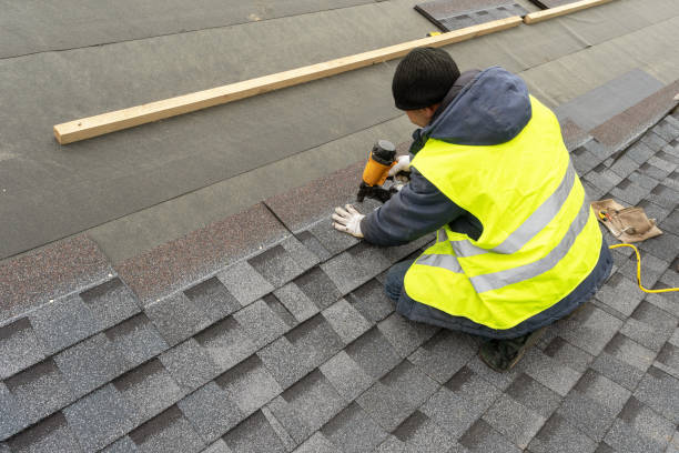Best Commercial Roofing Services  in Waupaca, WI
